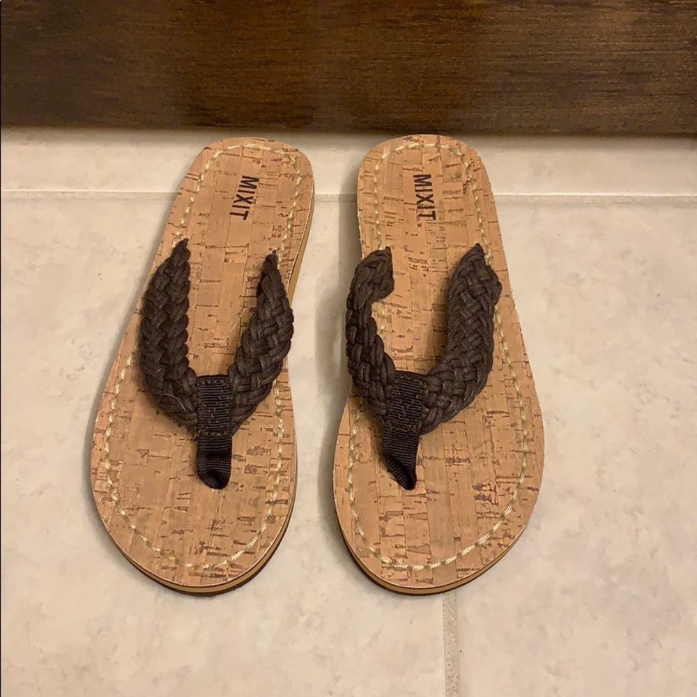 Flip flops